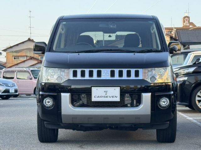 MITSUBISHI DELICA D:5 4WD 2013