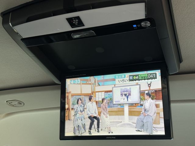 MITSUBISHI DELICA D:5 4WD 2013