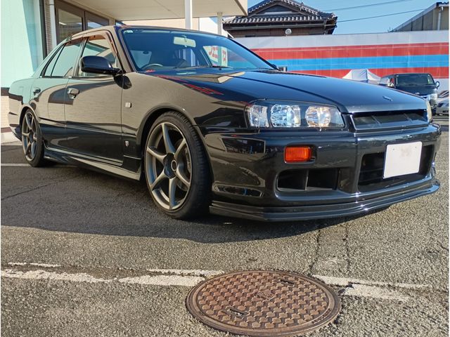 NISSAN SKYLINE 1999