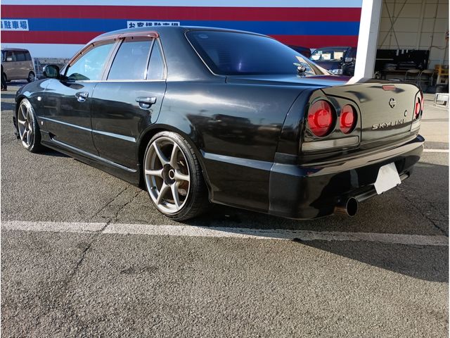 NISSAN SKYLINE 1999