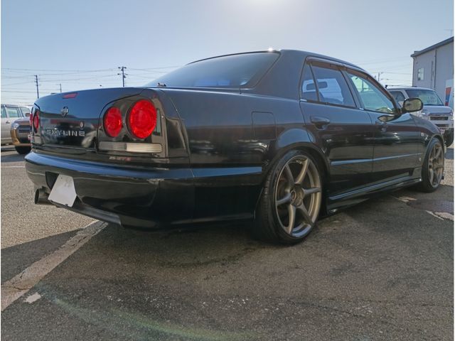 NISSAN SKYLINE 1999