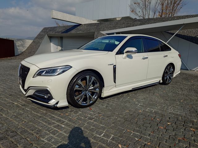 TOYOTA CROWN sedan hybrid 2019