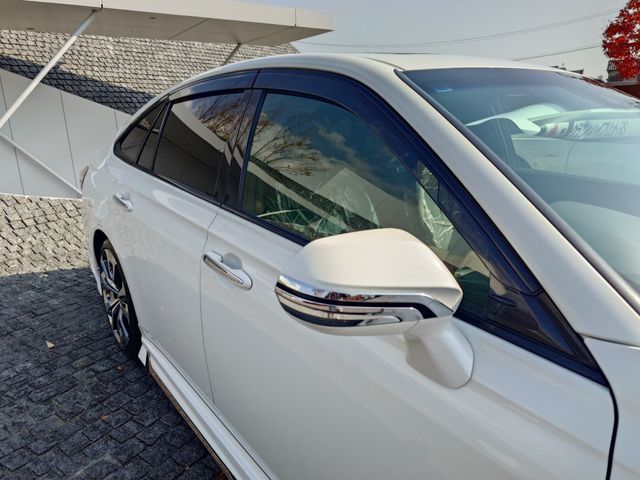 TOYOTA CROWN sedan hybrid 2019