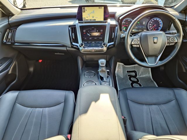 TOYOTA CROWN sedan hybrid 2019