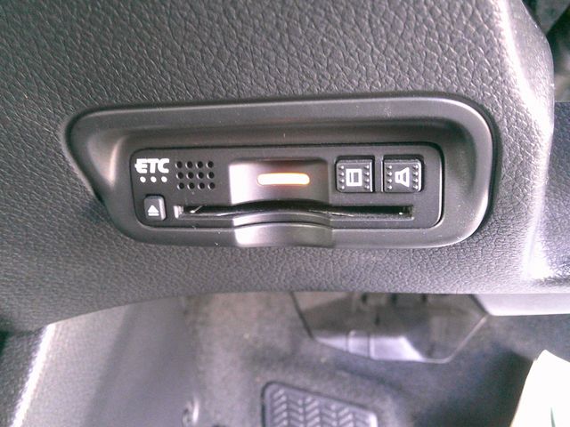 HONDA VEZEL HYBRID 2019