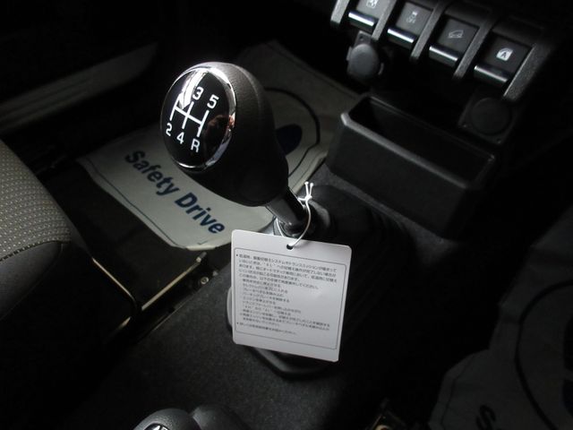 SUZUKI JIMNY 4WD 2025