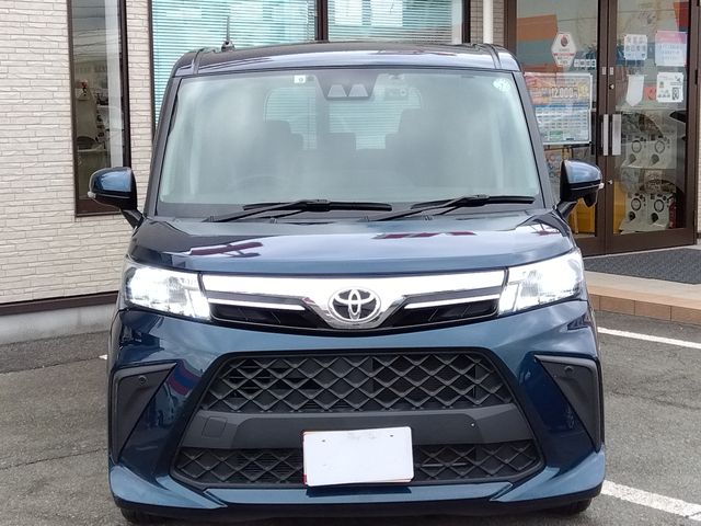 TOYOTA ROOMY 2022