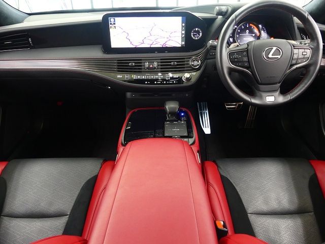 TOYOTA LEXUS LS500 2021