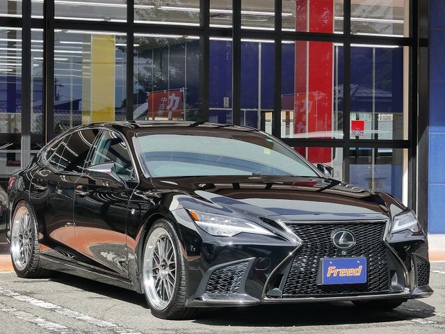 TOYOTA LEXUS LS500 2021