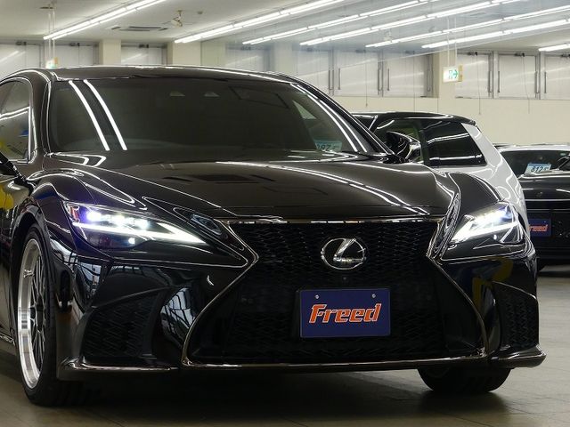 TOYOTA LEXUS LS500 2021