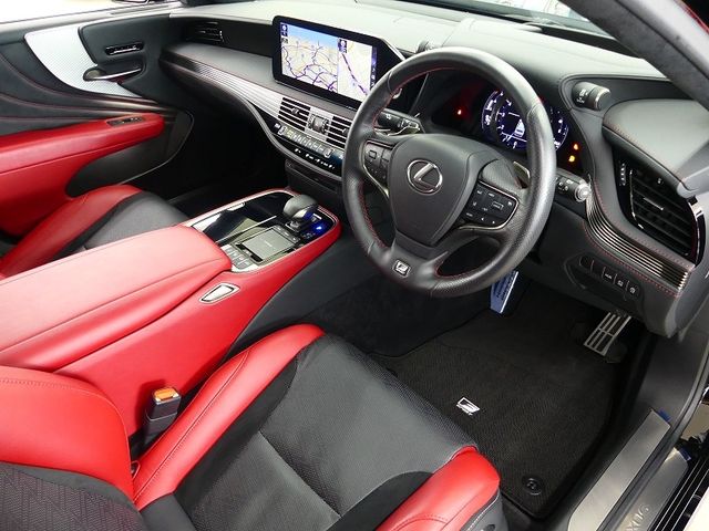 TOYOTA LEXUS LS500 2021