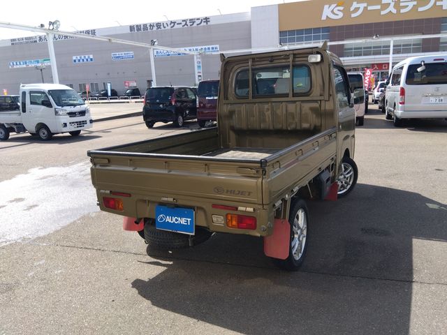 DAIHATSU HIJET truck 4WD 2014