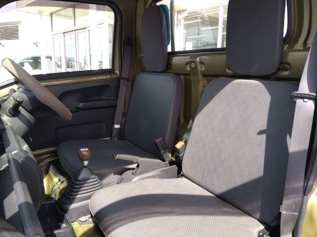 DAIHATSU HIJET truck 4WD 2014