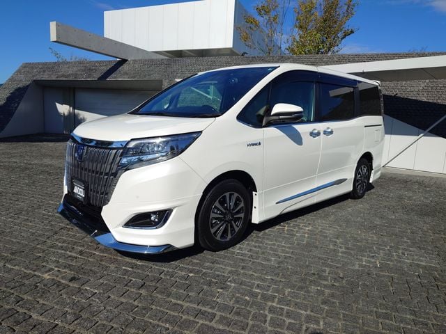 TOYOTA ESQUIRE HYBRID 2019