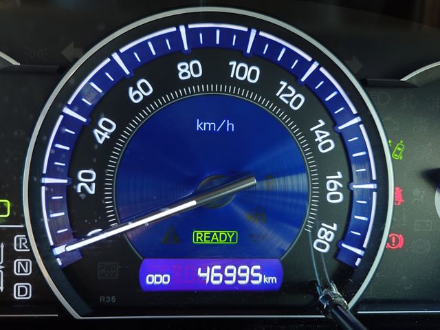 TOYOTA ESQUIRE HYBRID 2019