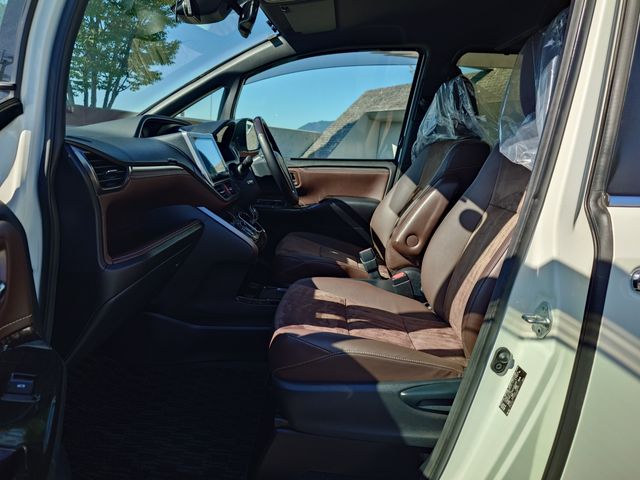 TOYOTA ESQUIRE HYBRID 2019