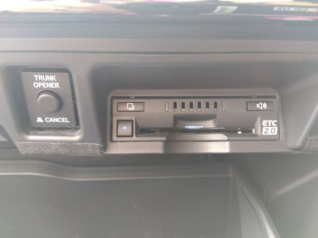 TOYOTA CROWN sedan hybrid 4WD 2020