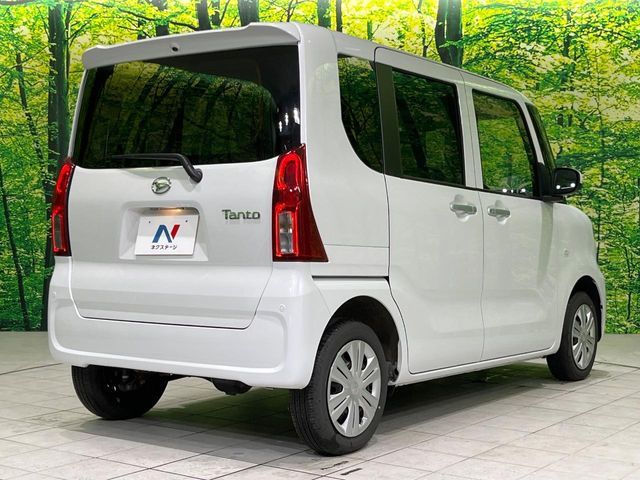 DAIHATSU TANTO 4WD 2023