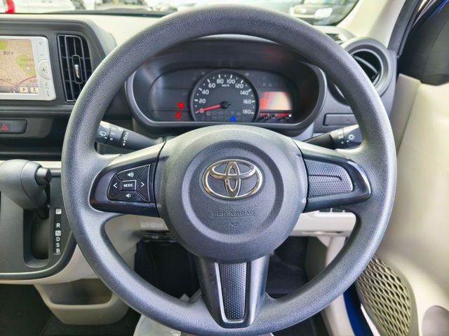 TOYOTA PASSO 2016