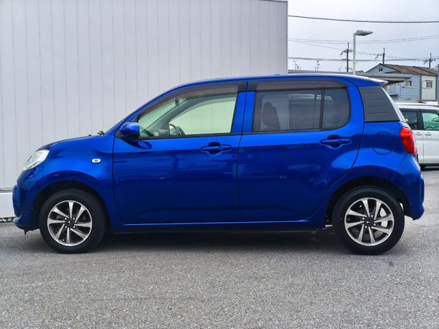 TOYOTA PASSO 2016