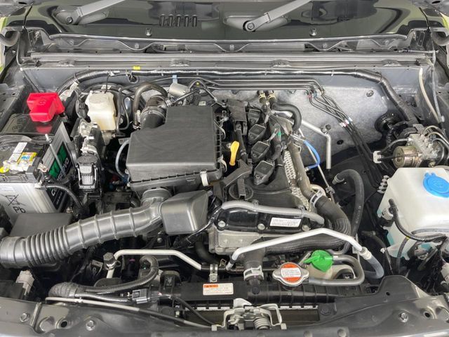 SUZUKI JIMNY NOMADE 2025