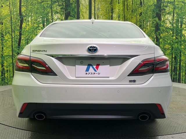 TOYOTA CROWN sedan hybrid 2019