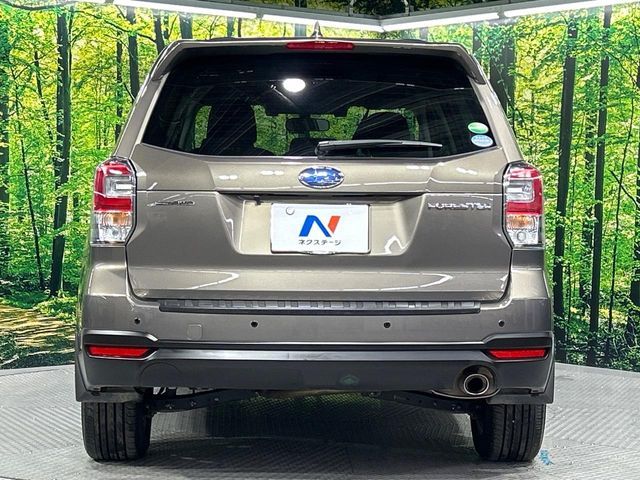 SUBARU FORESTER 2016