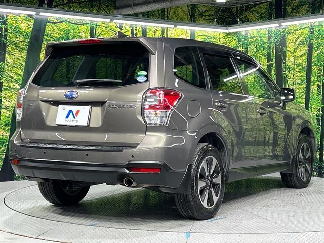 SUBARU FORESTER 2016
