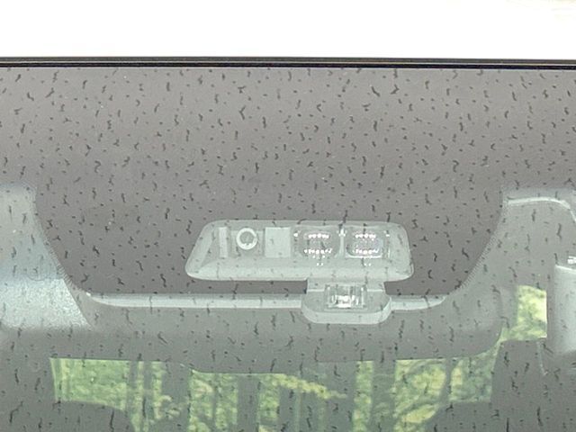 MITSUBISHI DELICA D:5 4WD 2024