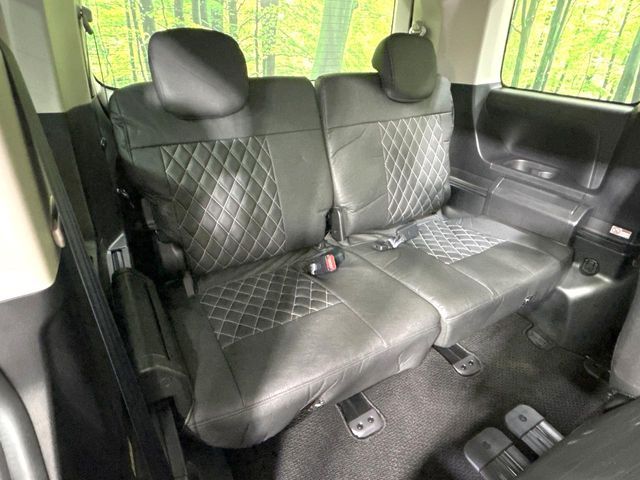 MITSUBISHI DELICA D:5 4WD 2024