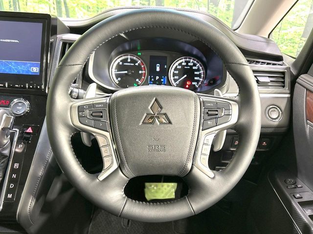 MITSUBISHI DELICA D:5 4WD 2024