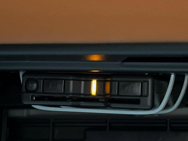 MITSUBISHI OUTLANDER PHEV 2024