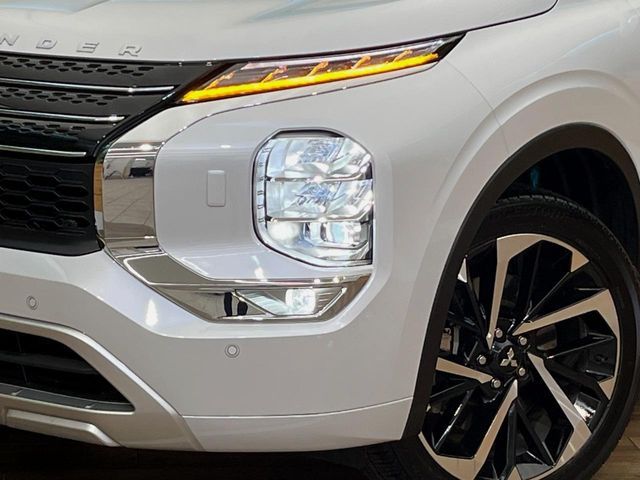 MITSUBISHI OUTLANDER PHEV 2024