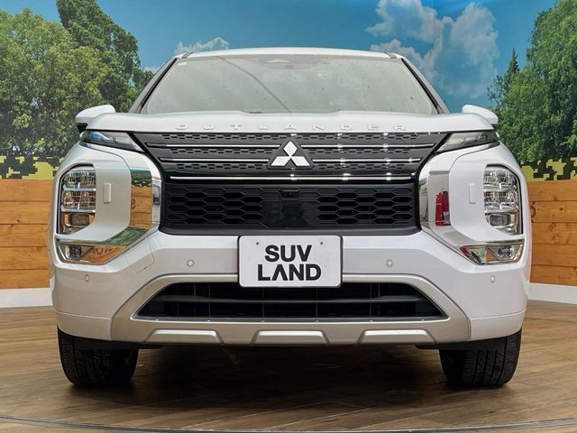 MITSUBISHI OUTLANDER PHEV 2024