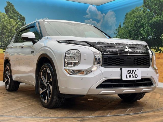 MITSUBISHI OUTLANDER PHEV 2024