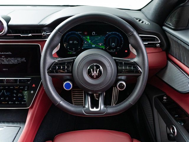 MASERATI MASERATI Grecale 2024