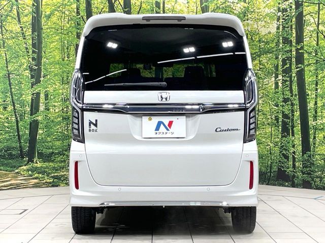 HONDA N BOX CUSTOM 2023