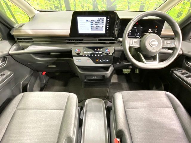 NISSAN SERENA  WG 2023