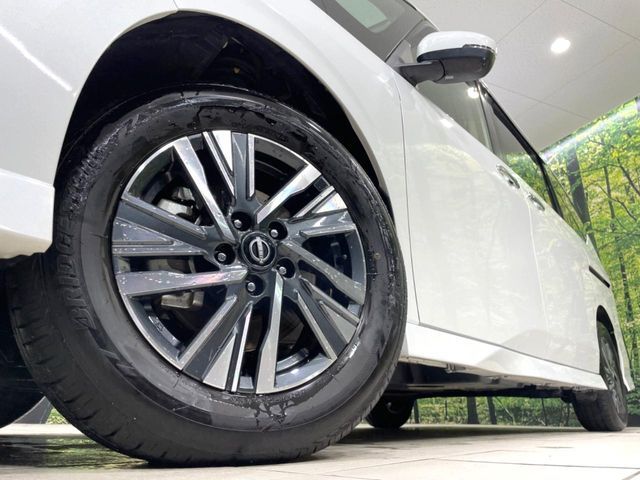 NISSAN SERENA  WG 2023