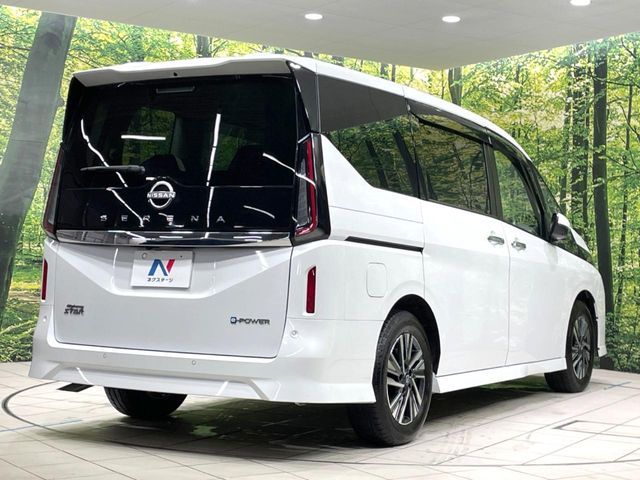 NISSAN SERENA  WG 2023