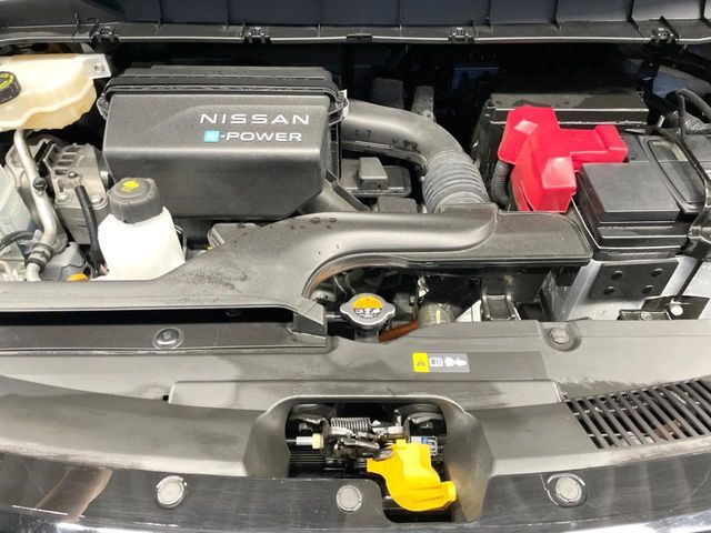 NISSAN SERENA  WG 2023