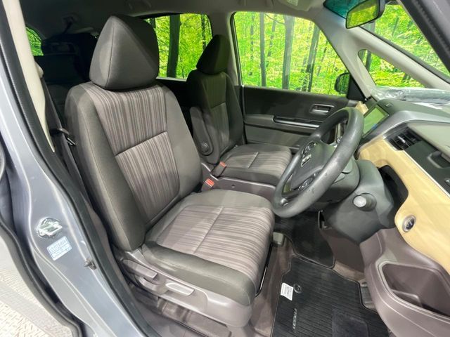 HONDA FREED HYBRID 2017