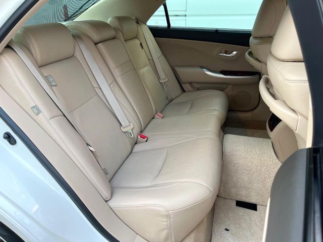 TOYOTA CROWN sedan hybrid 2010