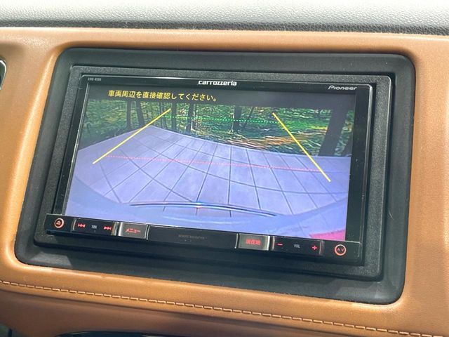 HONDA VEZEL HYBRID 2015