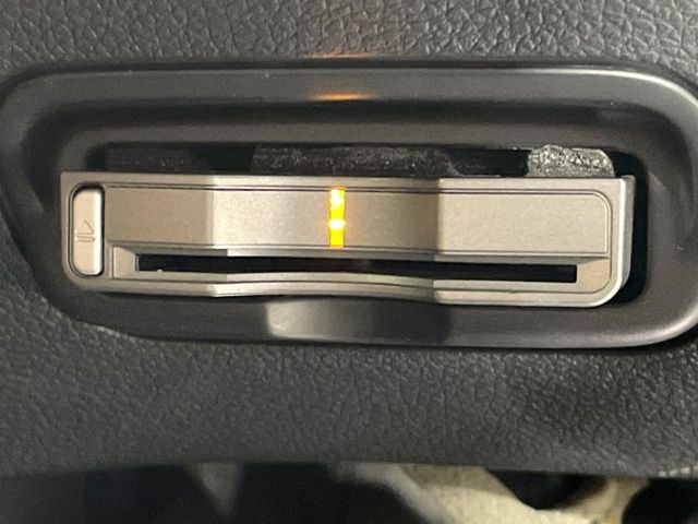 HONDA VEZEL HYBRID 2015