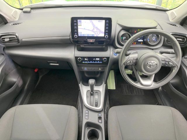 TOYOTA YARIS CROSS HYBRID 2022