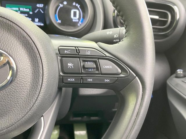 TOYOTA YARIS CROSS HYBRID 2022