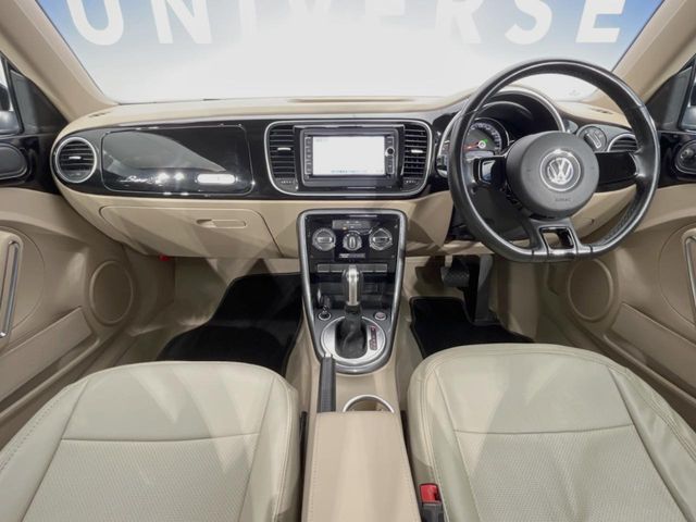 VOLKSWAGEN VOLKSWAGEN The BEETLE 2017