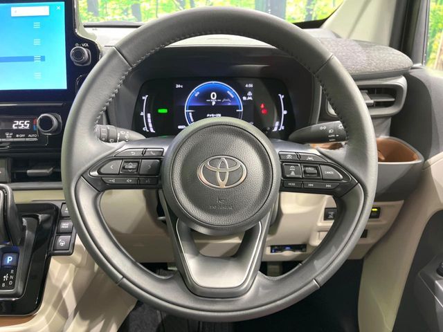 TOYOTA SIENTA HYBRID 2025