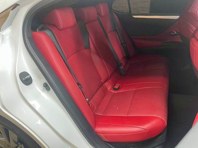 TOYOTA LEXUS ES300h 2019